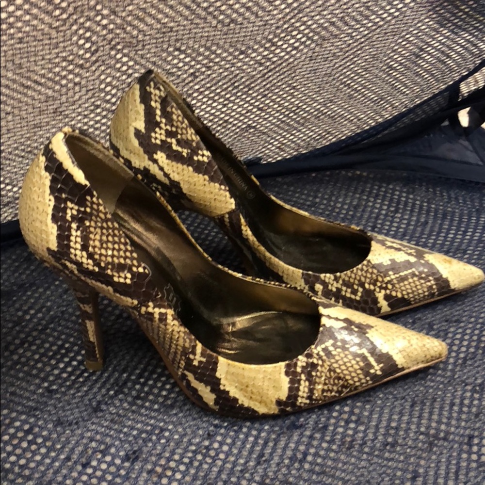 ALDO python reptile snake skin pumps 36